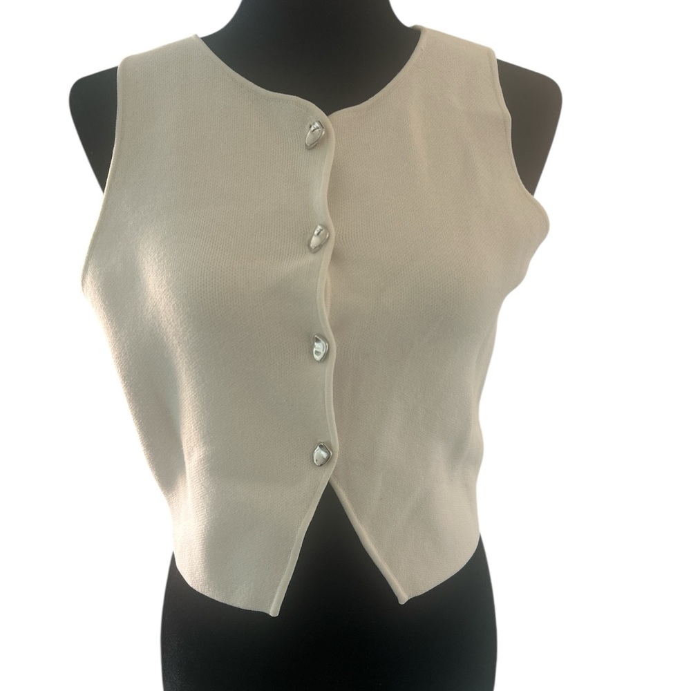 Zara Cropped Button Top
